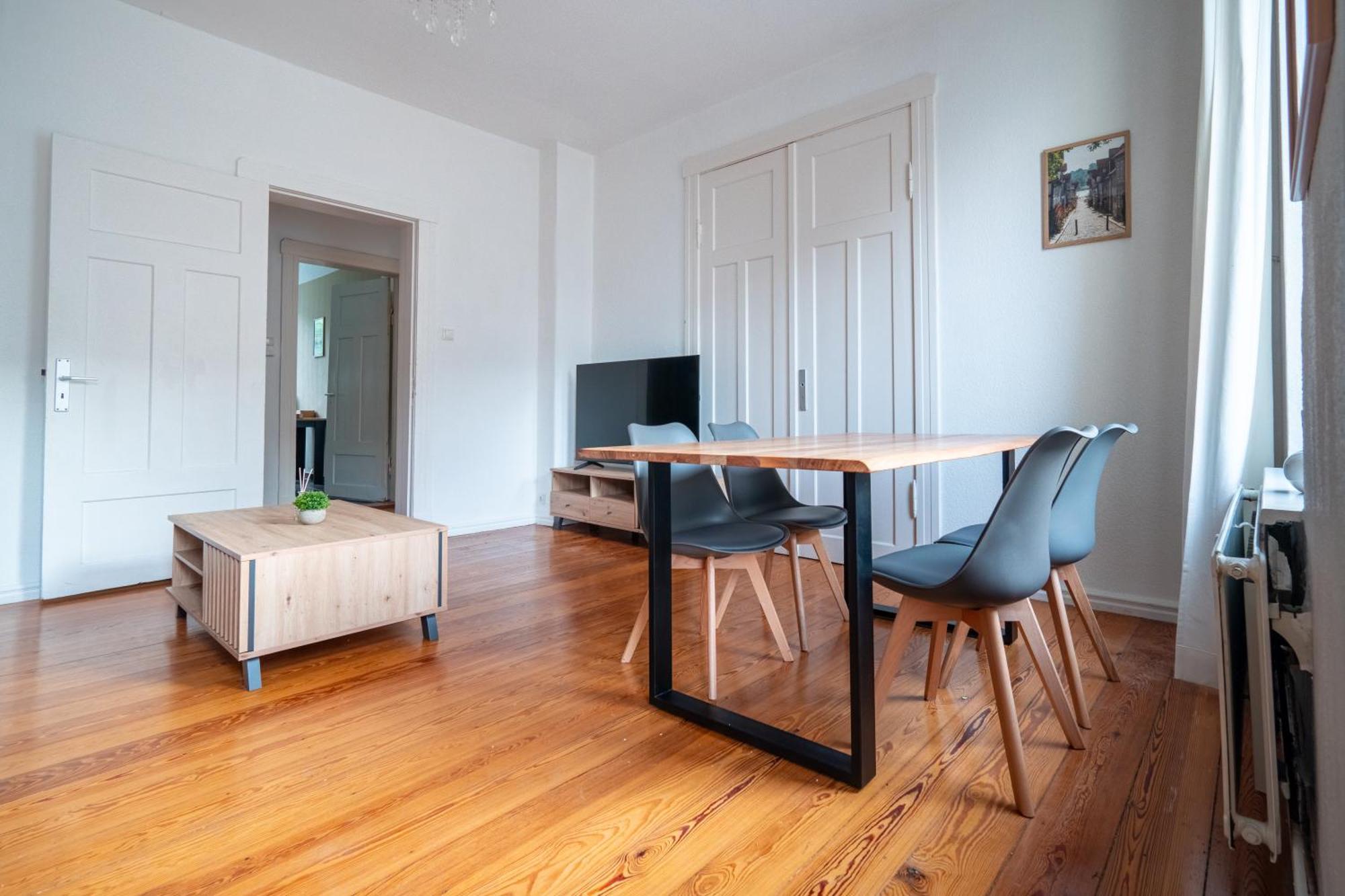 Grosses Apartment Mit 2 Balkonen Zentral Am Nordertor 플렌스부르크 외부 사진